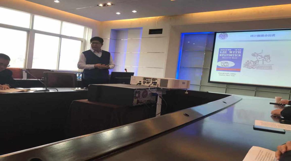 港股开盘 | 港股三大指数集体低开 华泰证券：港股回调带来结构性机会