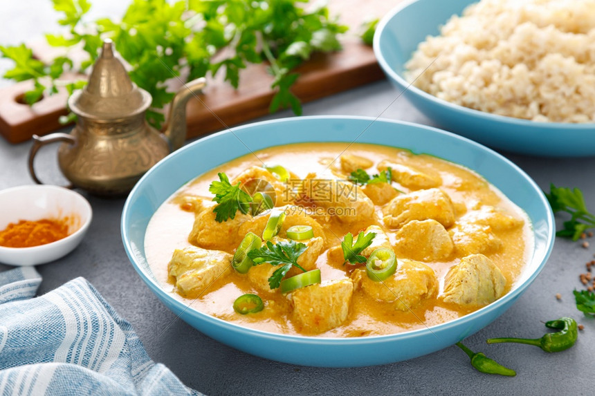 港交所(00388)：“香港交易所联讯通“将于2026年推出 优化发行人通讯及提升市场透明