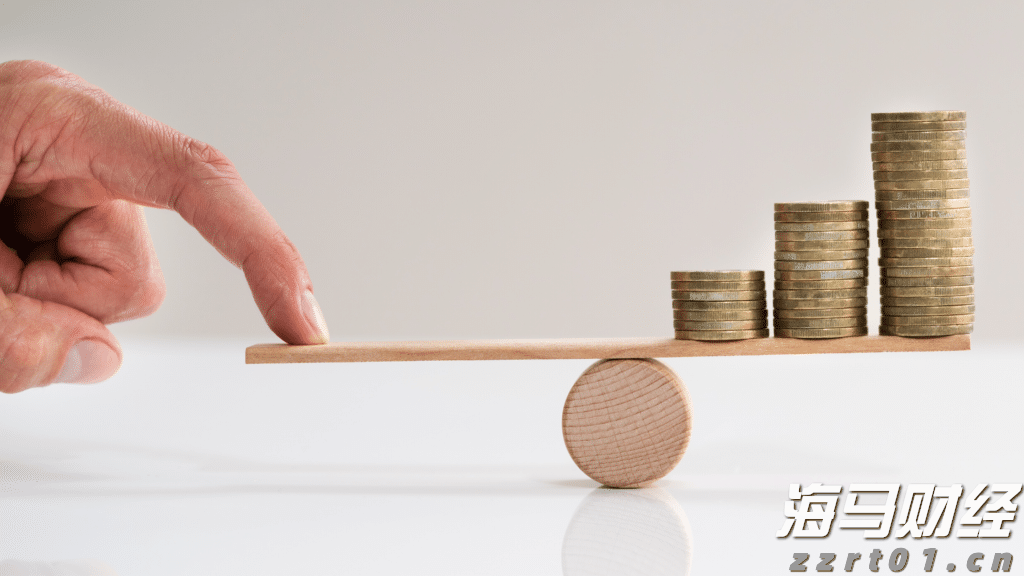 纪念大会现场放飞的8万只气球去哪儿了？