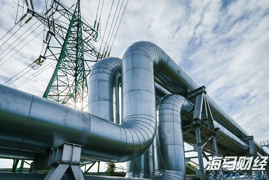 DF61导弹、歼20S亮相阅兵！